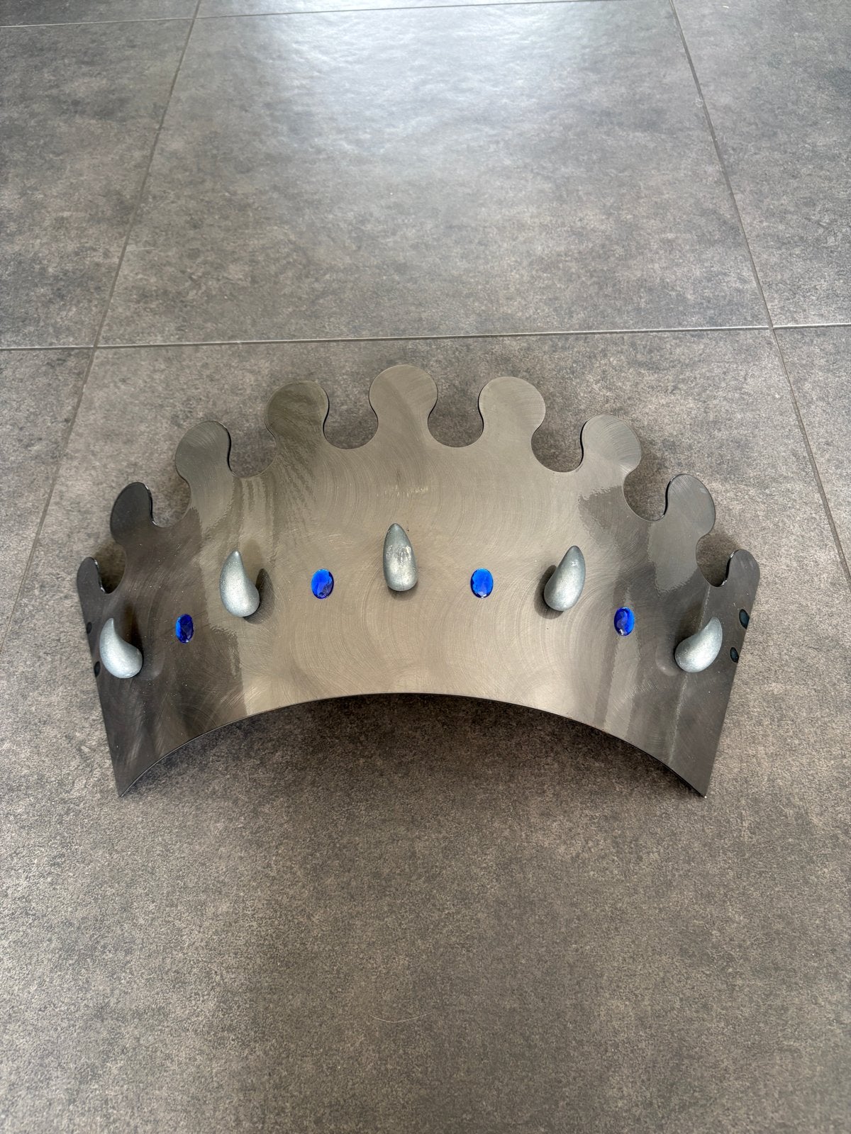 Unieke metalen wandkapstok in kroonvorm met haken, Gebruikt, Minder dan 100 cm, Metaal, Ophalen