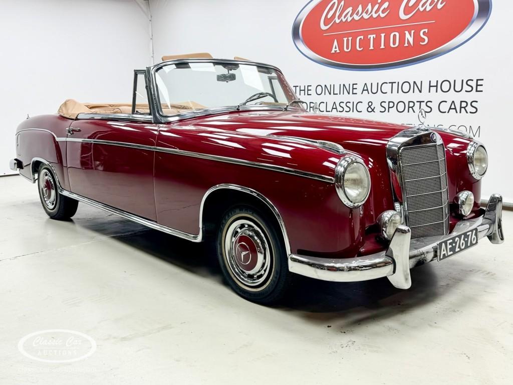 Mercedes-benz 220 SE Cabriolet - ONLINE AUCTION, Auto's, Gebruikt, Overige modellen, Cabriolet, Bedrijf