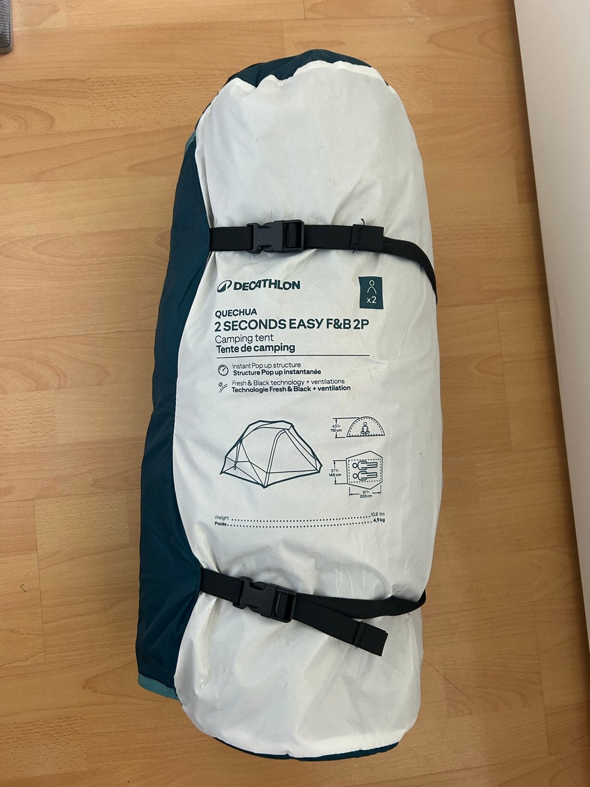 Quechua 2 Seconds Easy Fresh & Black Pop-up Tent 2p, Ophalen of Verzenden, Zo goed als nieuw, Tot en met 2