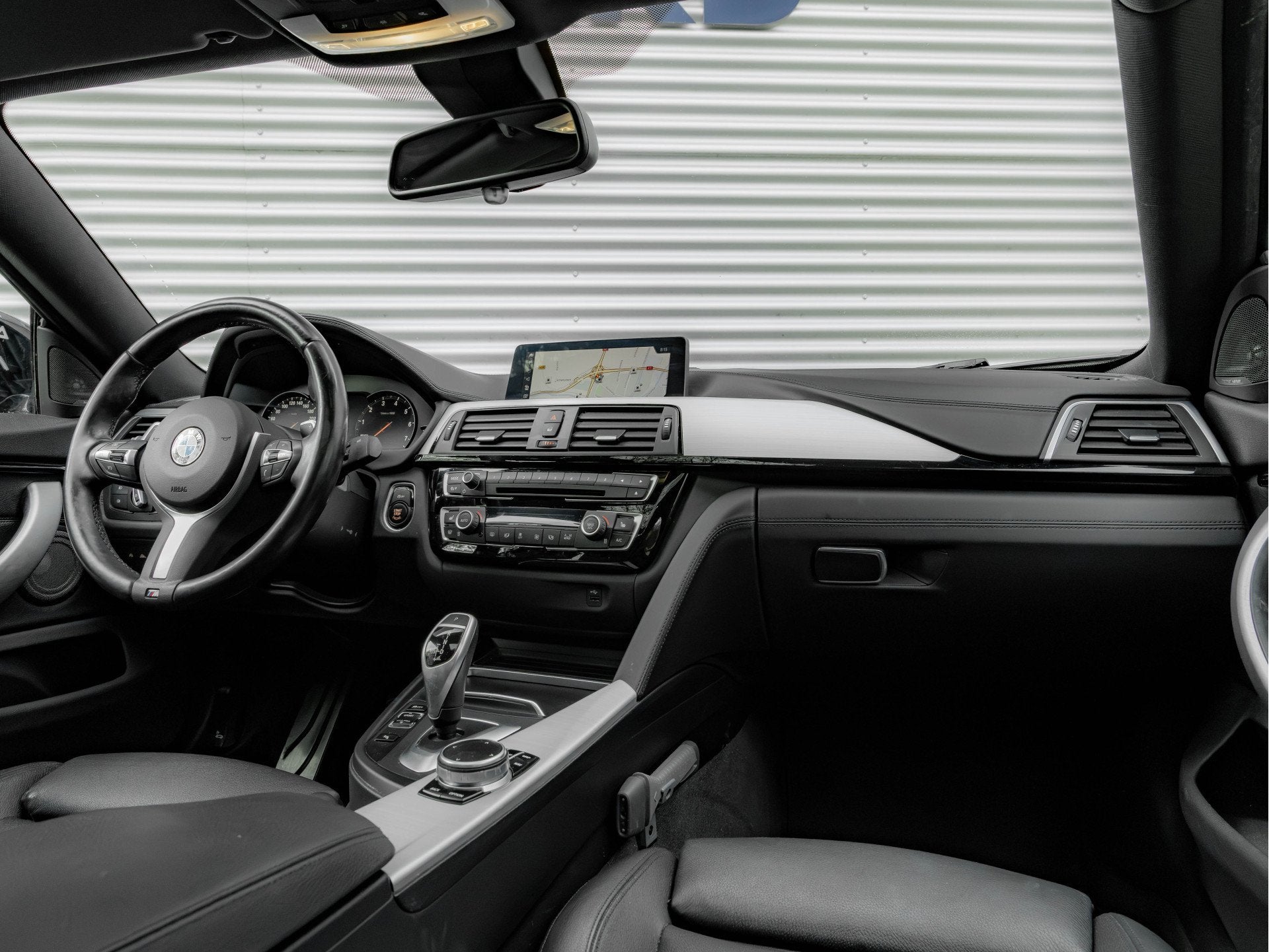 BMW 4 Serie Gran Coupé 440i M-Sport - 1-Hand! - Dak - Leder, Auto's, Achterwielaandrijving, Gebruikt, 1595 kg, Zwart