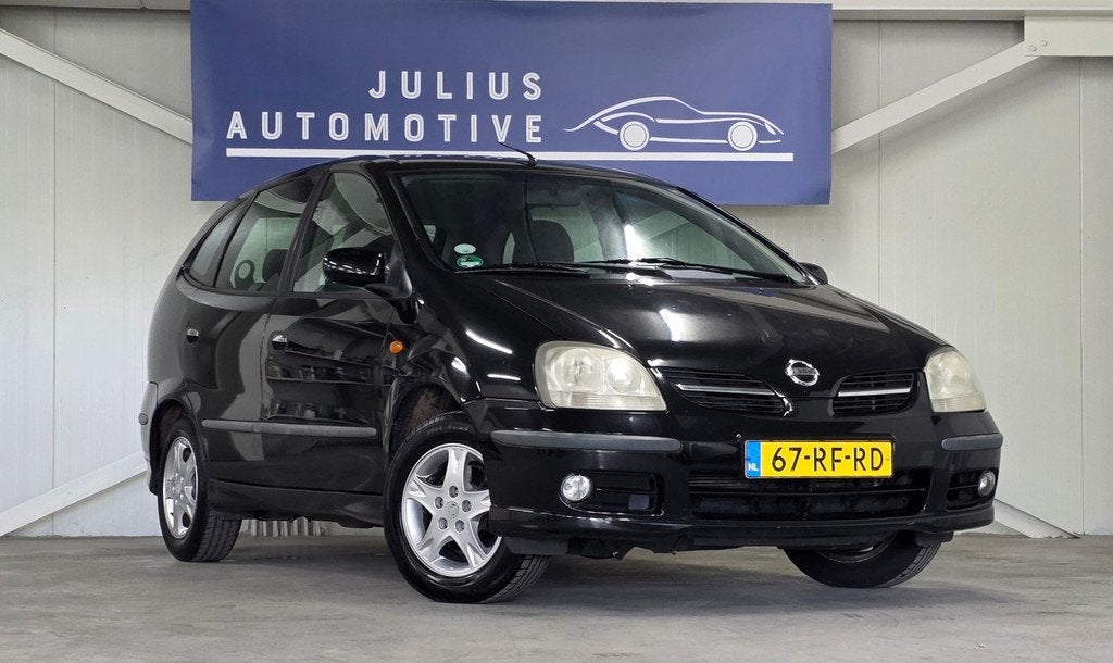 Nissan Almera Tino 1.8 Acenta Navi Camera Trekhaak Airco Gar, Auto's, Nissan, Stof, 4 cilinders, Automatische klimaatregeling
