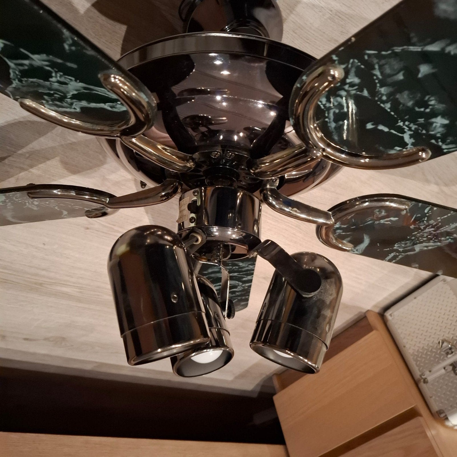 Vintage plafondventilator met 3 spots - Model B-552, Ophalen, Gebruikt, Vintage, Verstelbaar