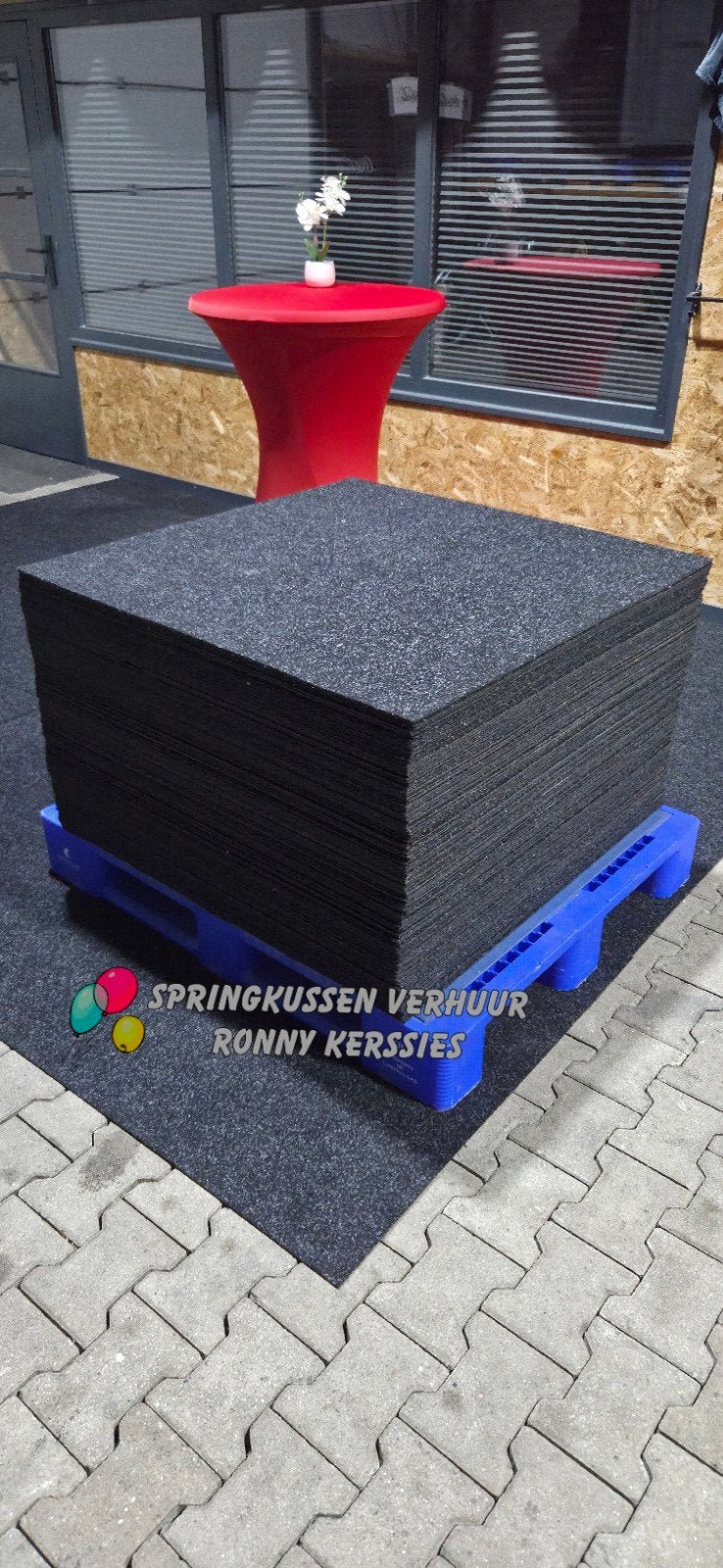 Te huur diverse springkussens nooddouche agragaat, Ophalen of Verzenden