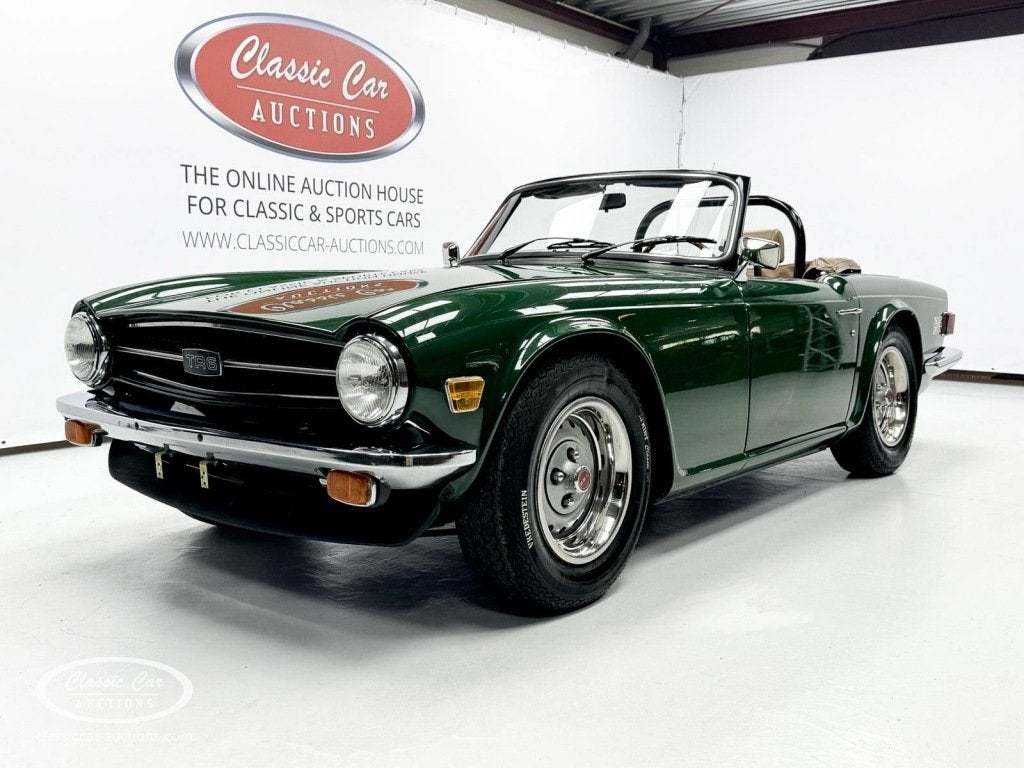 Triumph TR6   - ONLINE AUCTION, Auto's, Oldtimers, Bedrijf, Triumph, Benzine, Handgeschakeld, Groen
