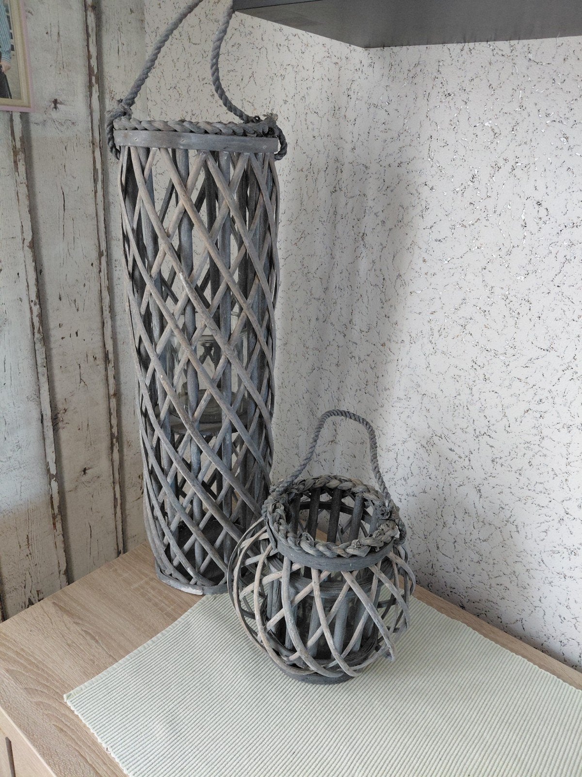 2 houten kandelaars /windlicht/lantaarn, Ophalen, Zo goed als nieuw, Hout, Windlicht