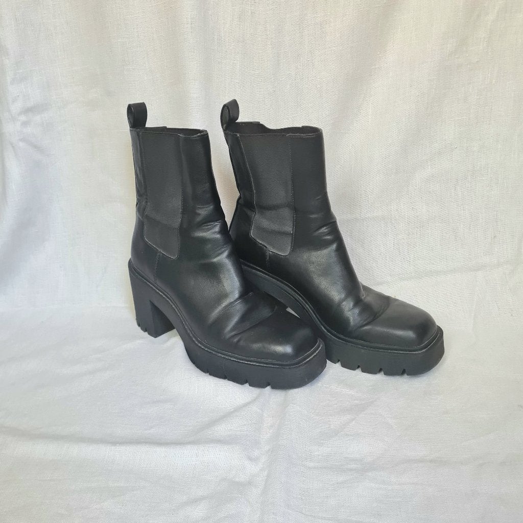 Zwarte Chelsea boots in grunge-stijl met een dikke hak, Kleding | Dames, Zwart, Lage of Enkellaarzen, Ophalen of Verzenden, Pull & Bear