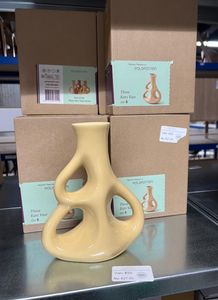 POLSPOTTEN Vaas  Three Ears Beige S | Van €50, nu, Overige kleuren, Nieuw, Ophalen of Verzenden, POLSPOTTEN