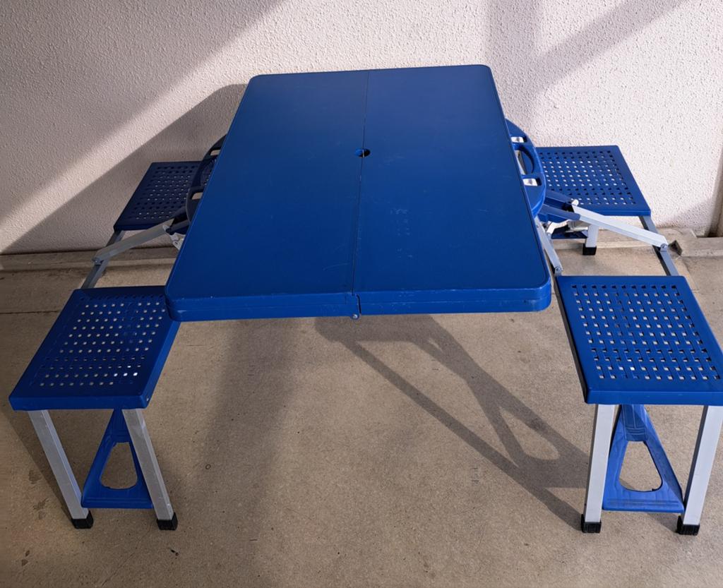 Picknicktafel - Draagbare- Inklapbaar
Perfect voor kamperen,, Aluminium, Ophalen of Verzenden, Zo goed als nieuw, Inklapbaar
