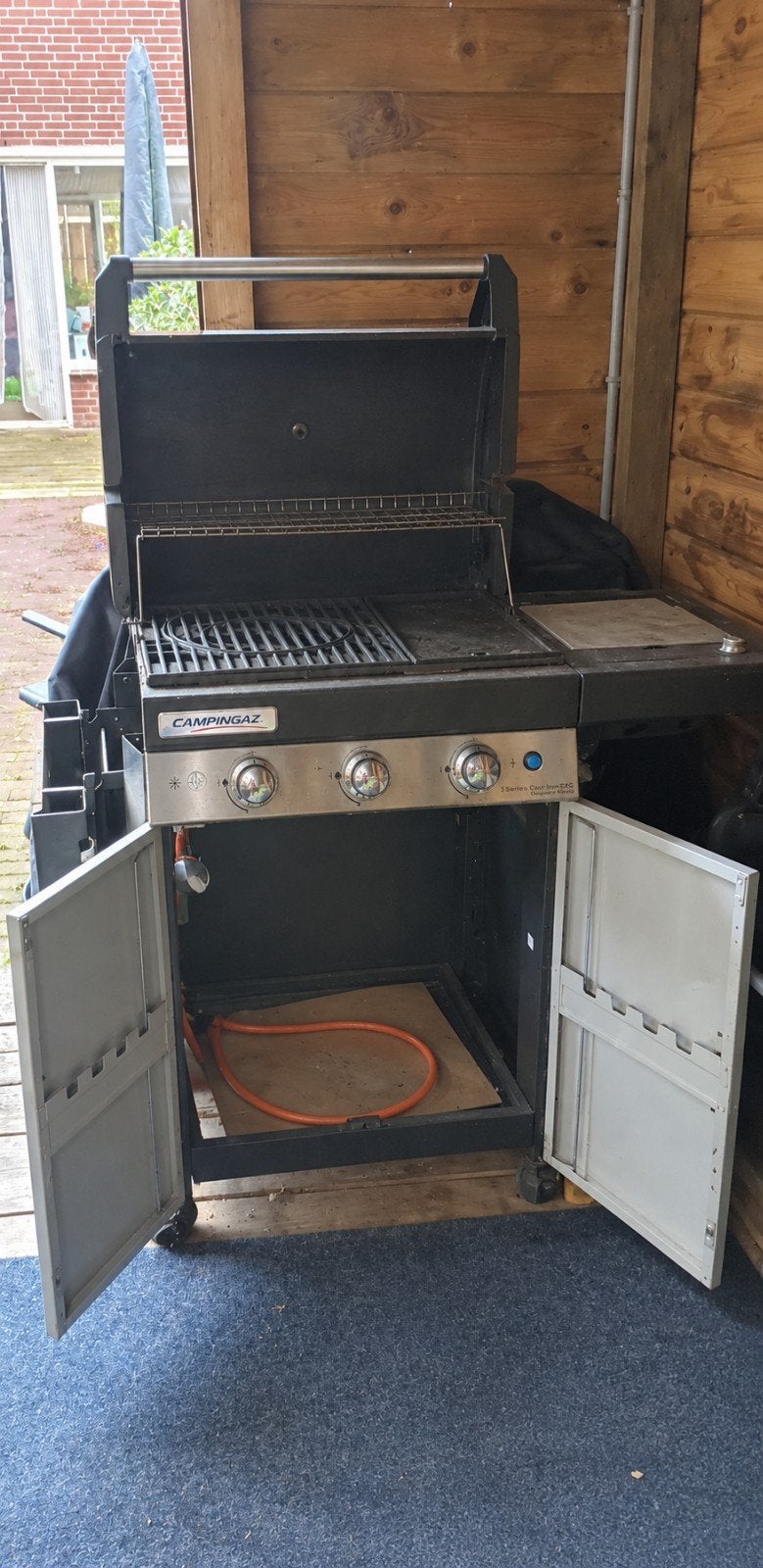 Campingaz 3 Series Cast Iron EXS gasbarbecue + accessoires, Ophalen of Verzenden
