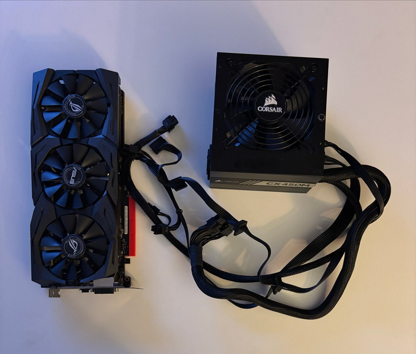 ASUS ROG Strix 1070 8gb & Corsair CX450M. Combi deal, Computers en Software, Videokaarten, PCI-Express 3, Gebruikt, HDMI, Ophalen of Verzenden