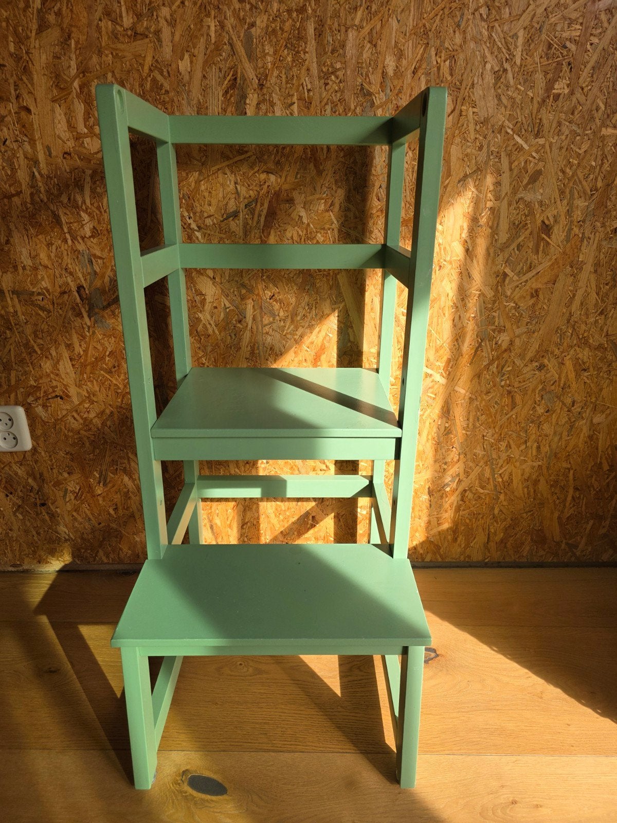 Groene houten kruk/trapje, Ophalen of Verzenden, Gebruikt