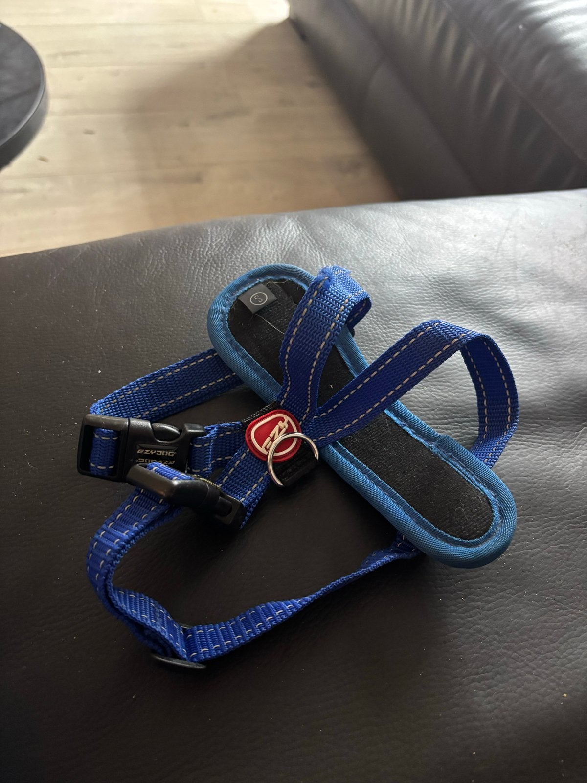 Mooie honden riemen en tuigen xs-s, Ophalen, Gebruikt