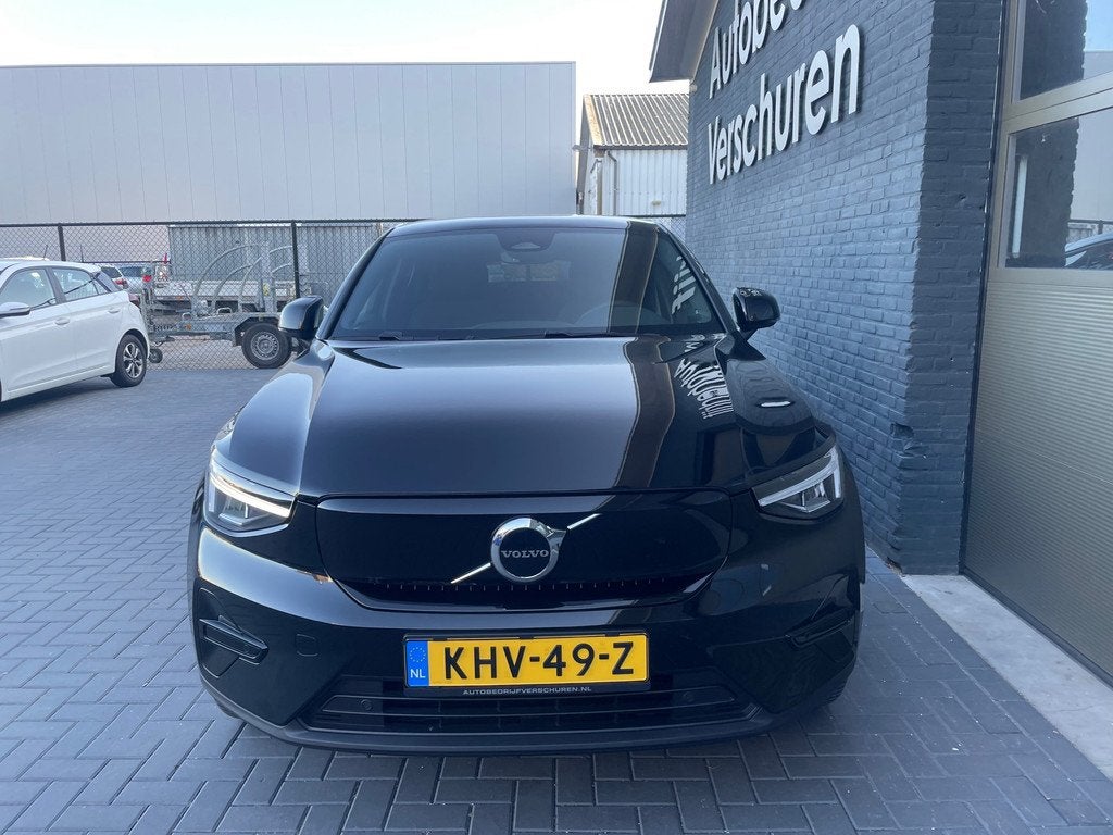 Volvo C40 Single Motor Core 69 kWh stoel + stuurverwarming c, Auto's, Volvo, 478 km, Stof, Gebruikt, Zwart