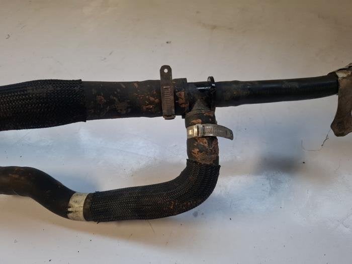 Radiateurslang van een Alfa Romeo Stelvio, Gebruikt, -, Verzenden, -