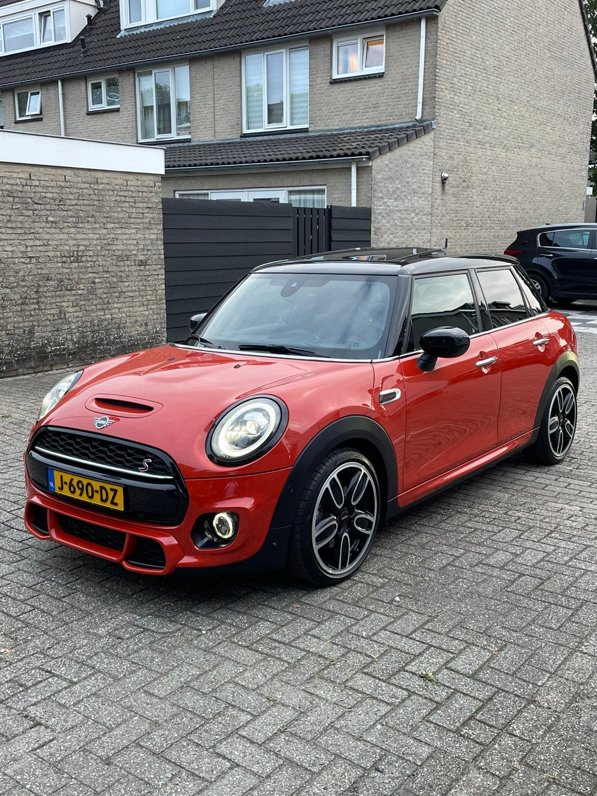 MINI 5-Deurs Cooper S 2020 met 1,5 jaar MINI Next garantie!, Auto's, Mini, 15 km/l, 1240 kg, Particulier, Cooper S
