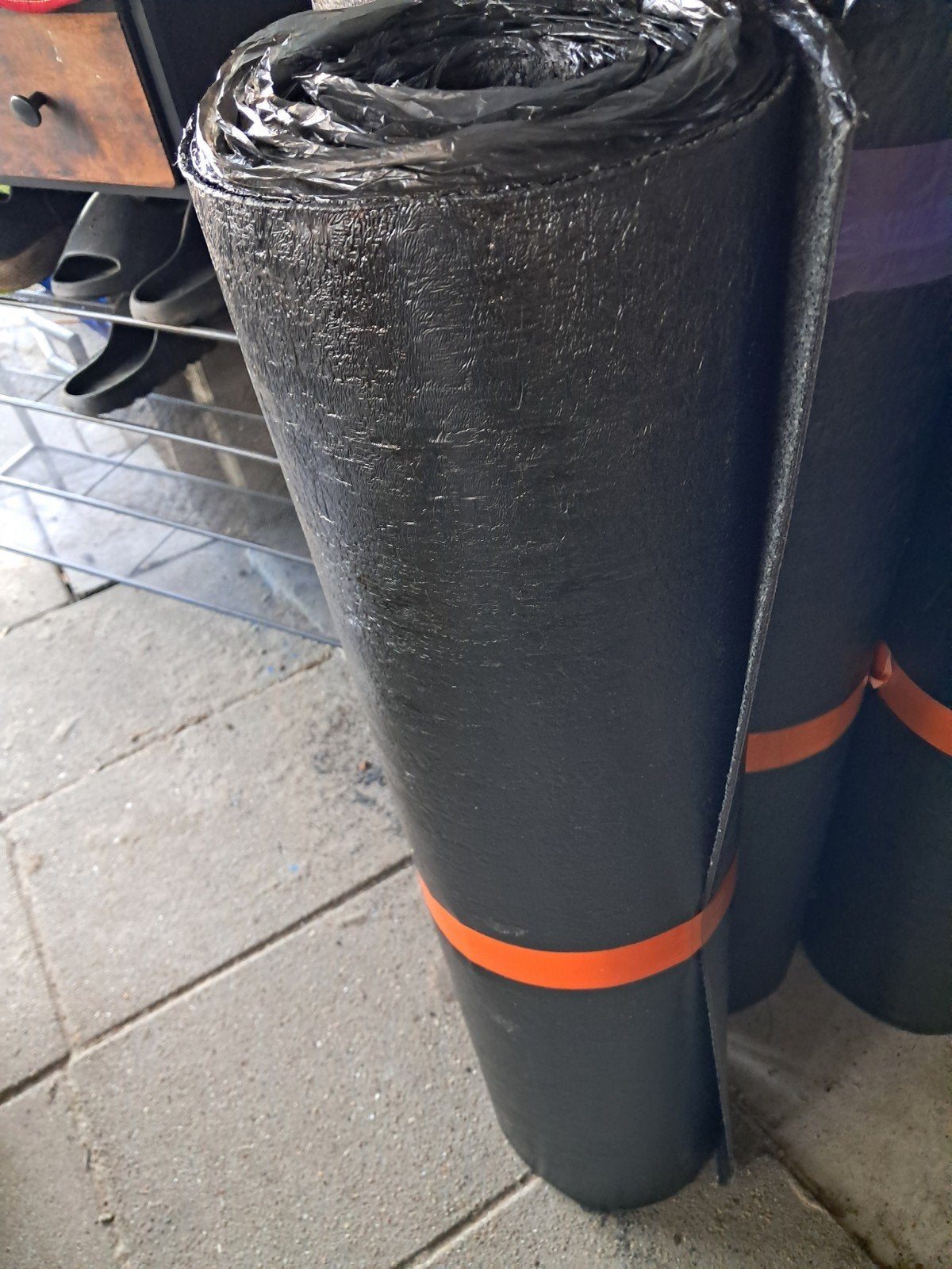 2x brandrol dakbedekking 7,5meter 5mm dik, Overige materialen, Zwart, Nieuw, Ophalen of Verzenden