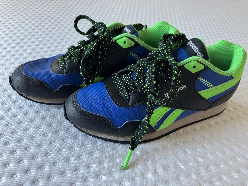 Reebok schoenen maat 31.5 blauw/groen, Reebok, Schoenen, Ophalen of Verzenden, Zo goed als nieuw