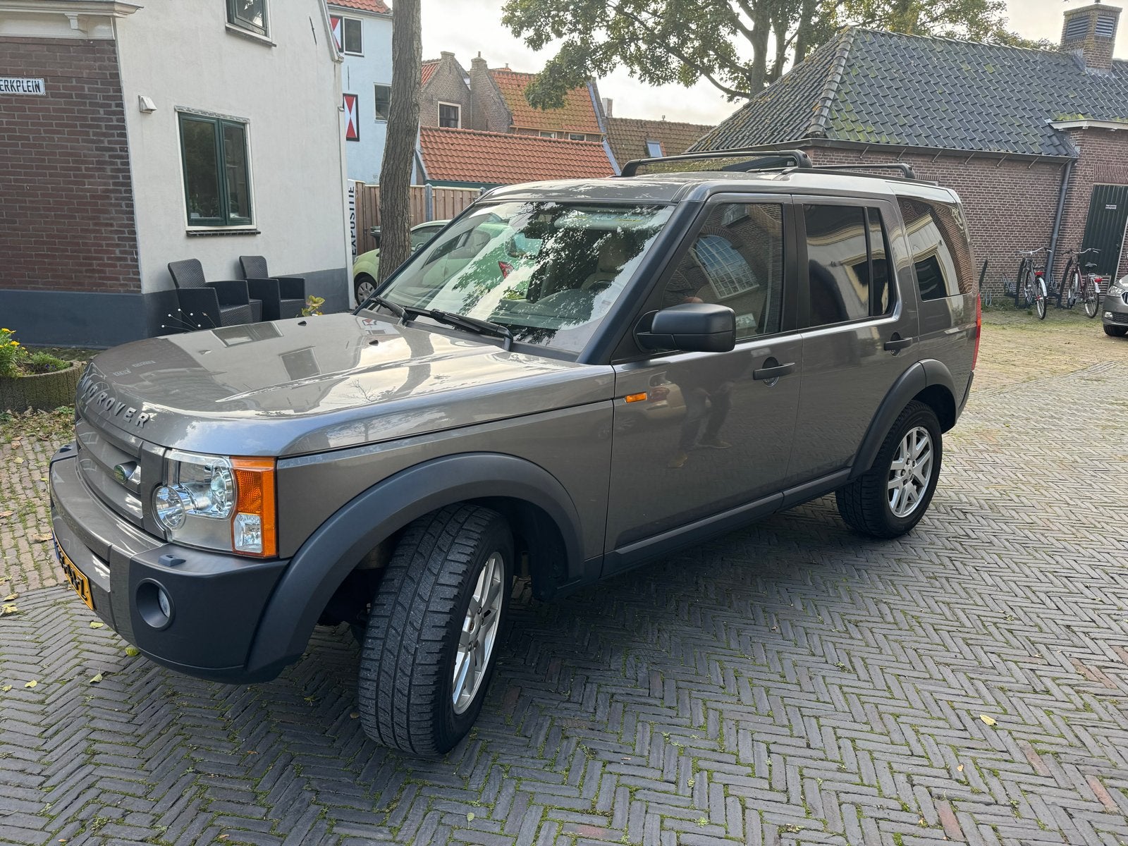 Land Rover 2007 Grijs, Auto's, Automaat, Beige, 190 pk, Adaptive Cruise Control