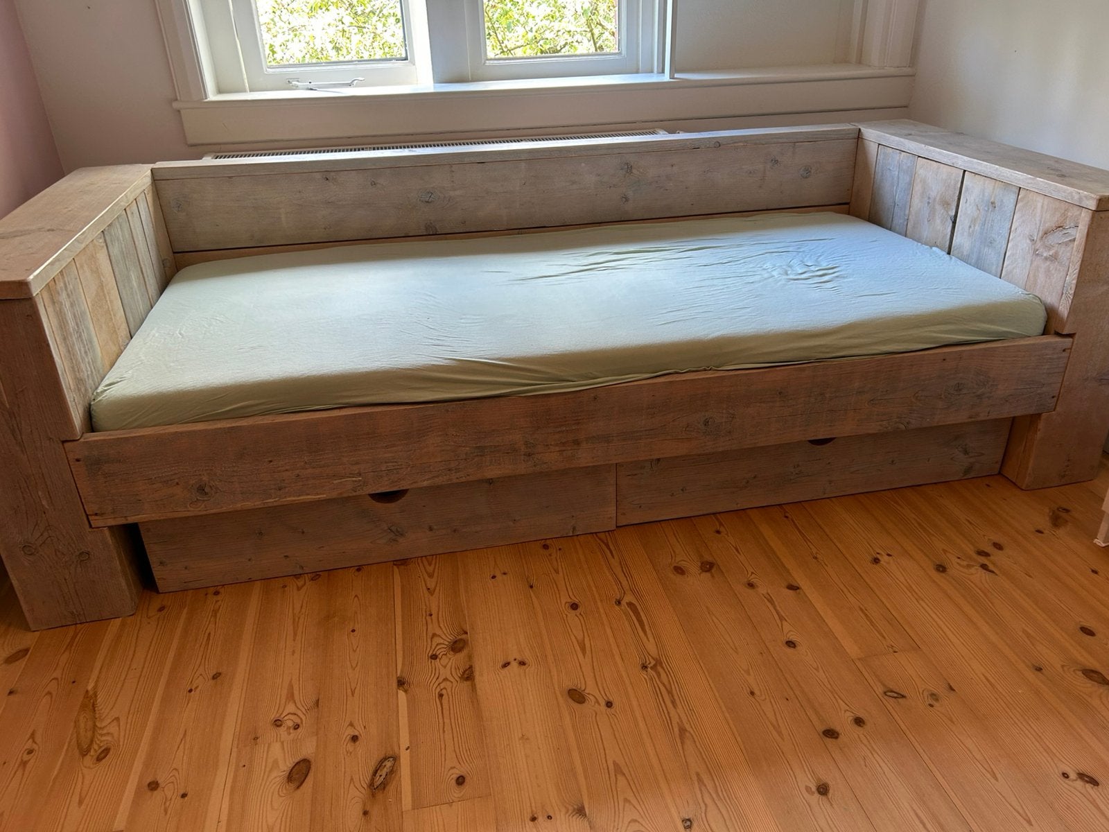 1 persoonsbed van steigerhout, Kinderen en Baby's, Ophalen, Gebruikt, 100 cm of meer, Lattenbodem