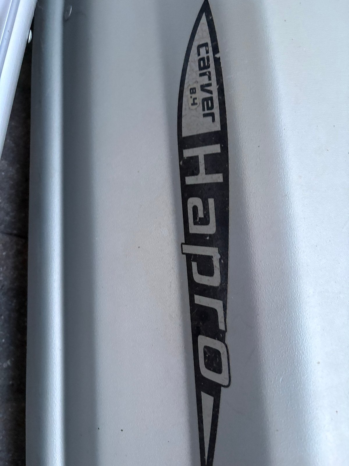Hapro Carver 8.4 Dakkoffer met dakdragers, Ophalen, Gebruikt