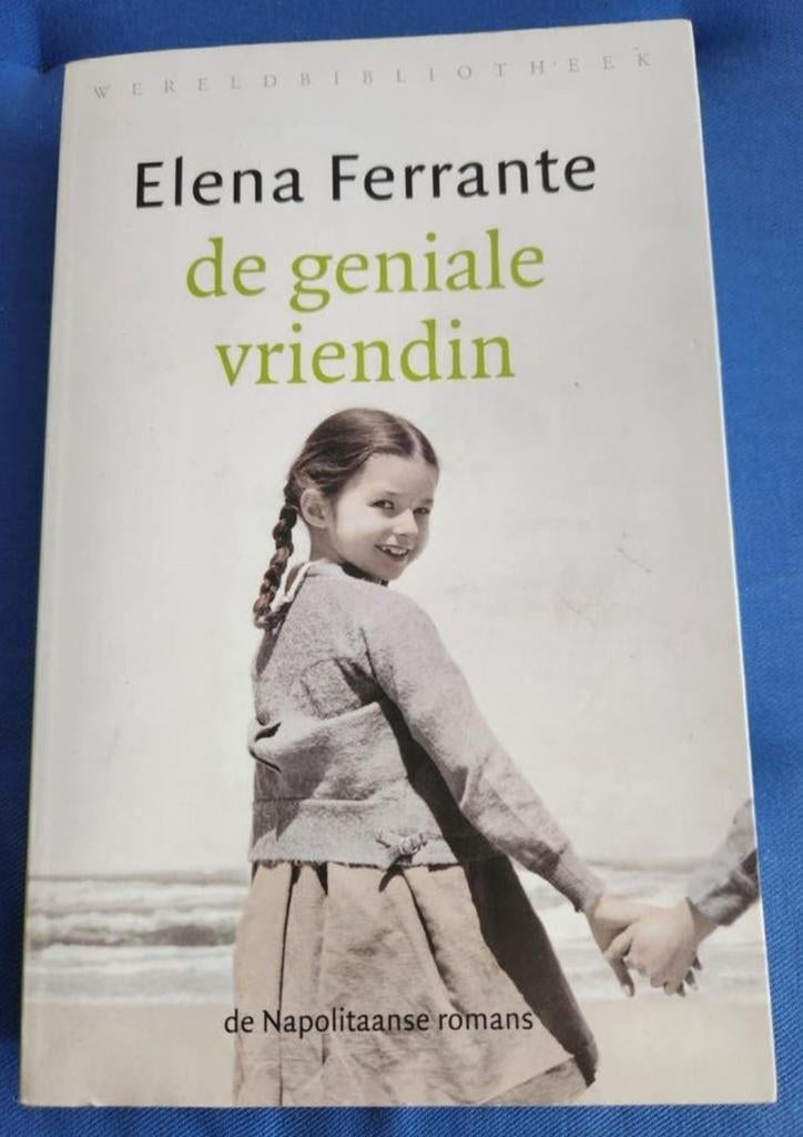 Elena Ferrante - De geniale vriendin, Boeken, Ophalen of Verzenden, Zo goed als nieuw, Elena Ferrante