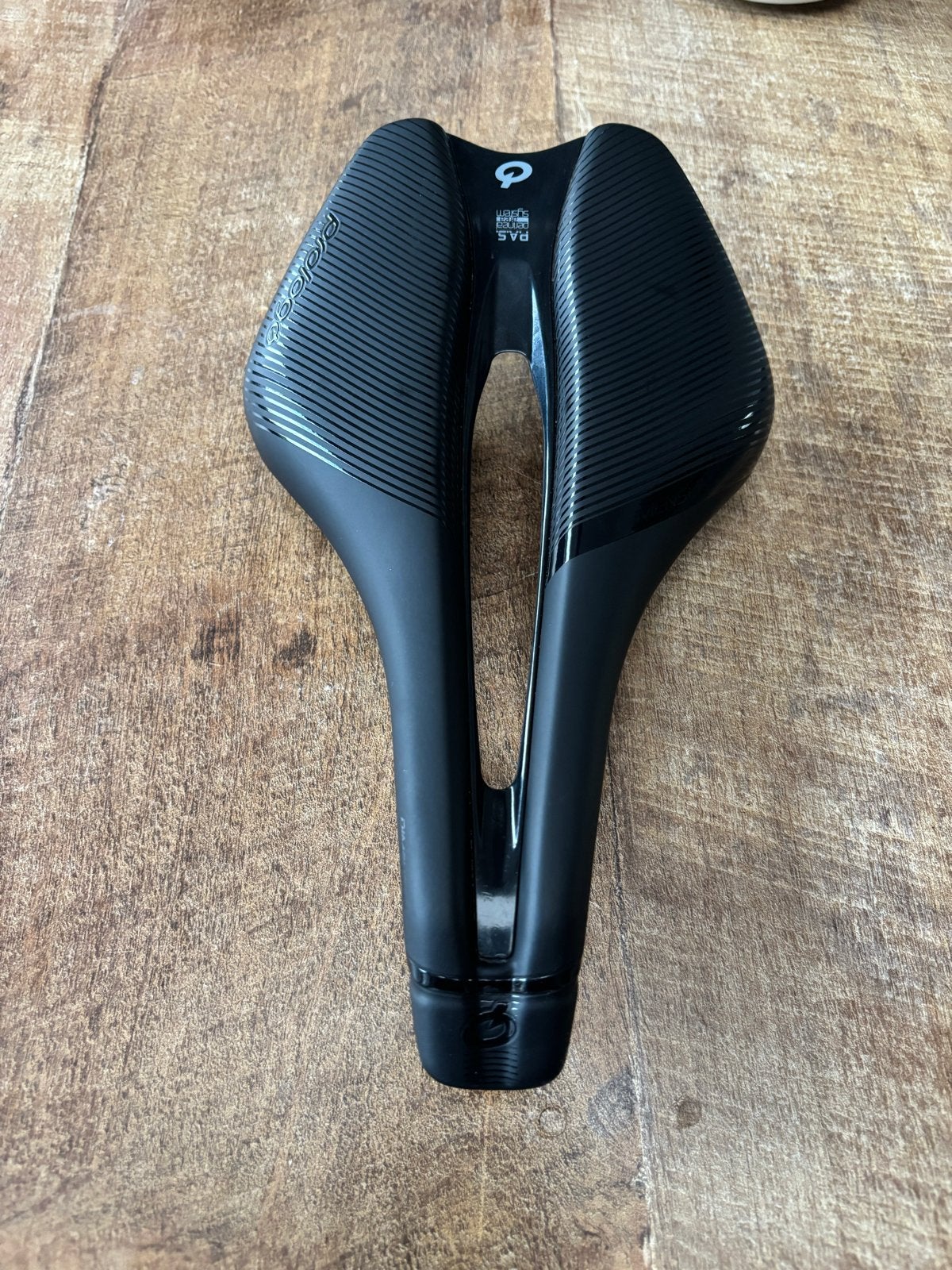 Prologo Dimension 143mm Zadel - Zo goed als nieuw, Fietsen en Brommers, Fietsonderdelen, Kunststof, Ophalen of Verzenden, Zo goed als nieuw
