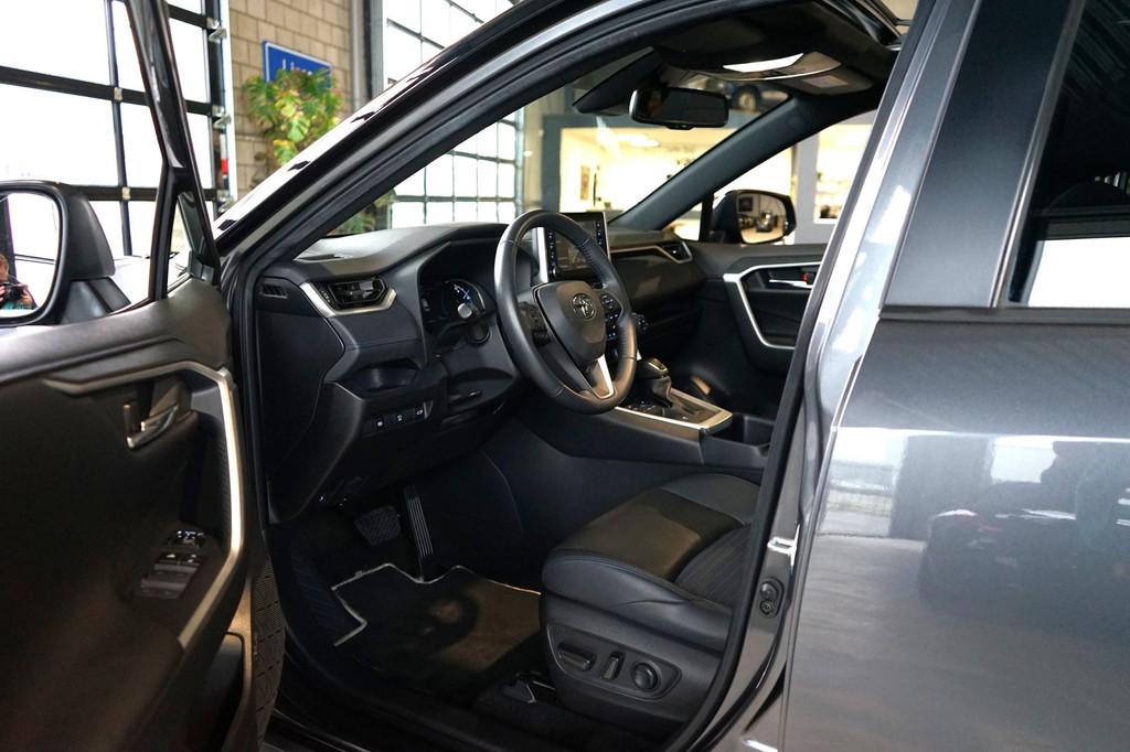 Toyota RAV4 2.5 Hybrid Bi-Tone PANORAMADAK | 360° CAMERA, Gebruikt, Zwart, 4 cilinders, 2487 cc