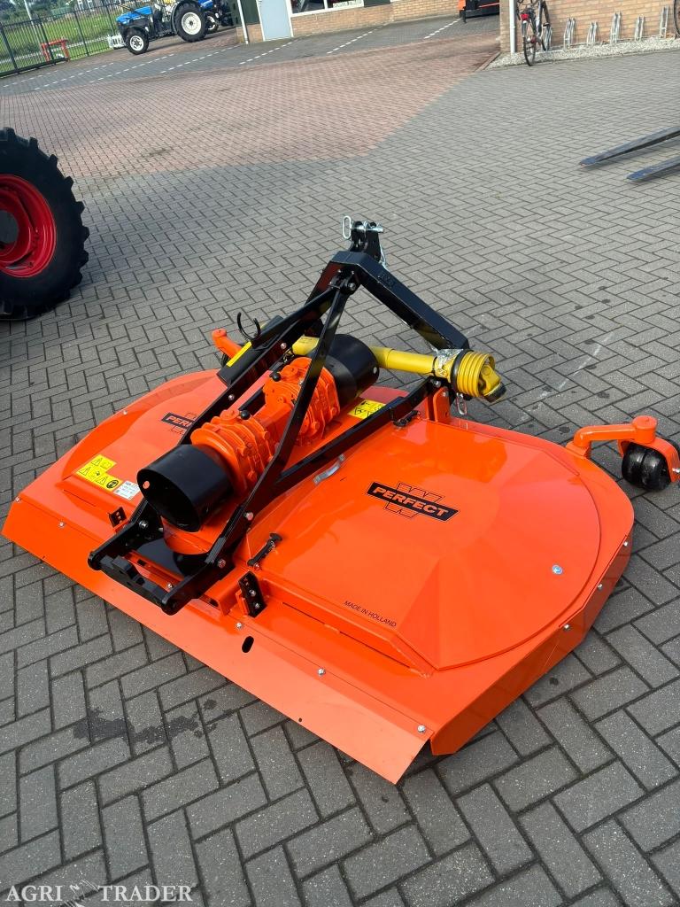 Perfect rn225 nieuw overjarig !!, -, Weidebouw, Niet opgegeven, Ophalen of Verzenden