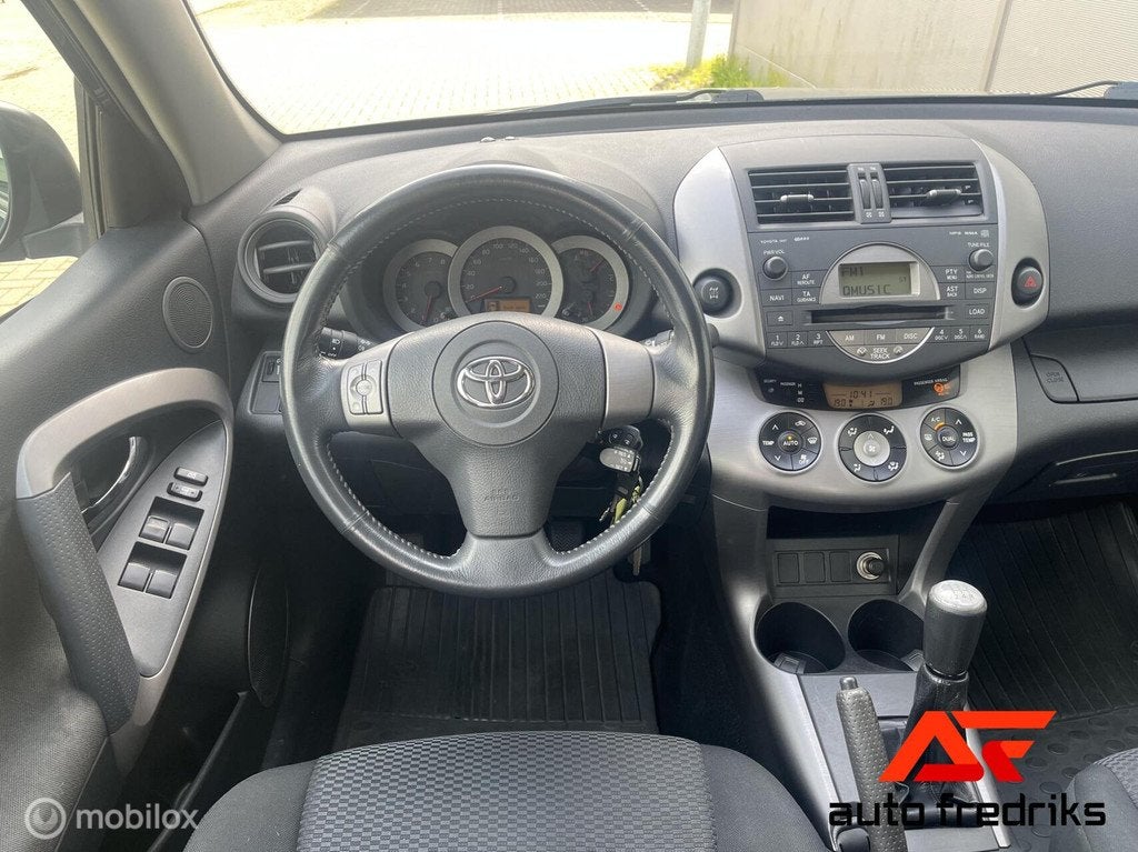 Toyota RAV4 2.0 VVTi Linea Sol | Climate | Trekhaak |, Auto's, Toyota, 1998 cc, 4 cilinders, 2000 kg, Origineel Nederlands