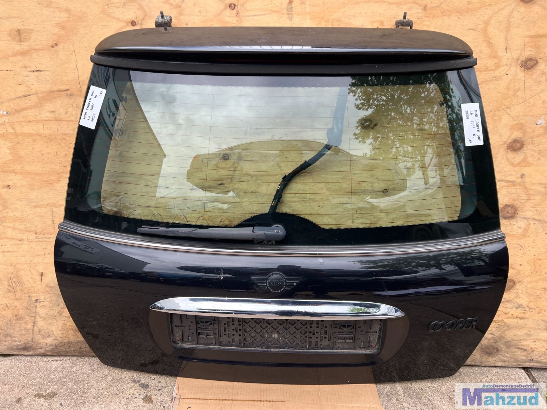 MINI COOPER ONE R50 R53 zwart 303/9 achterklep 2001-2006, Gebruikt, Deur, Ophalen of Verzenden, Customer.service@mini.co.uk