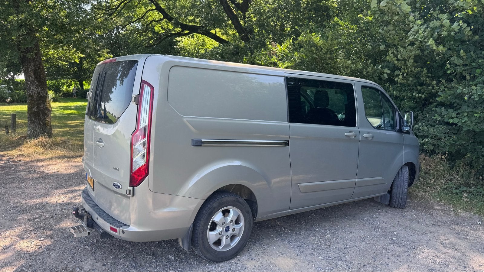 Ford Transit Custom GB 2.2 Tdci, limited, L2 dubbele cabine, Voorwielaandrijving, 125 pk, Navigatiesysteem, 4 cilinders