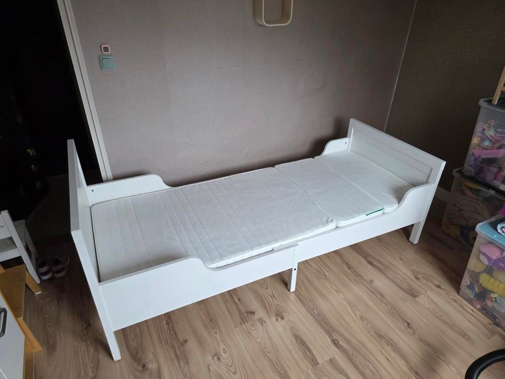 Ikea meegroeibed sundvik, Ophalen, 180 cm of meer, 70 tot 85 cm