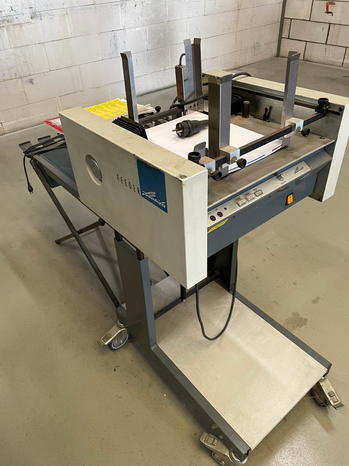 Enveloppen feeder Schneider SF 80, Ophalen, Gebruikt, Elektrisch