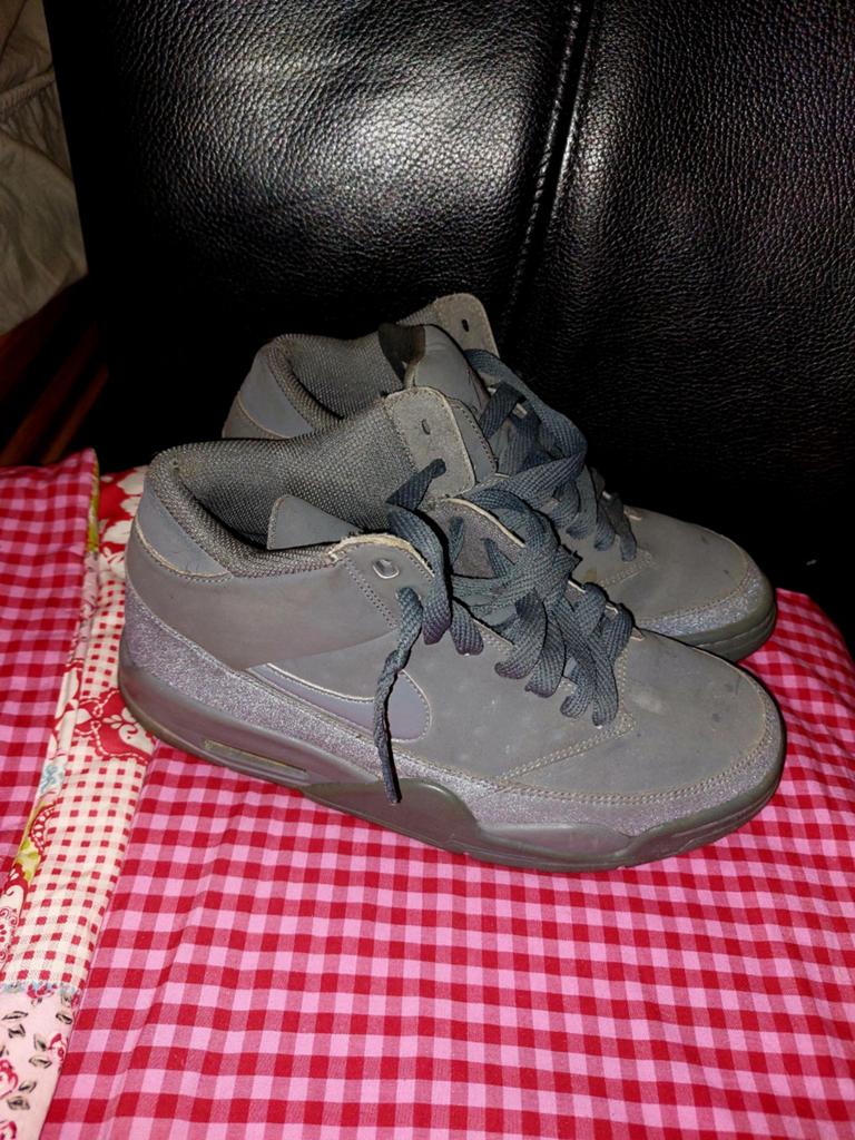 Nike Flight sport schoenen maat 41, Ophalen of Verzenden
