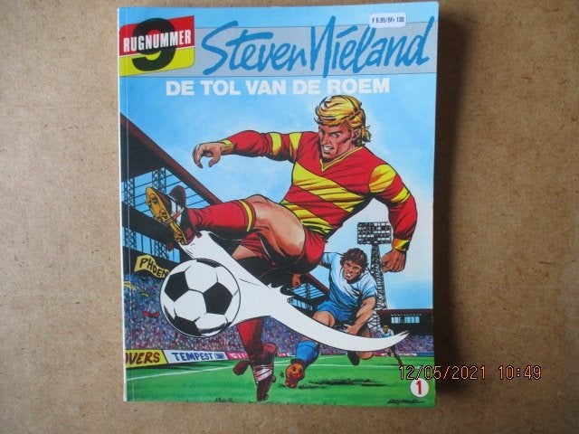 adv2048 steven nieland, Eén stripboek, Ophalen, Gelezen