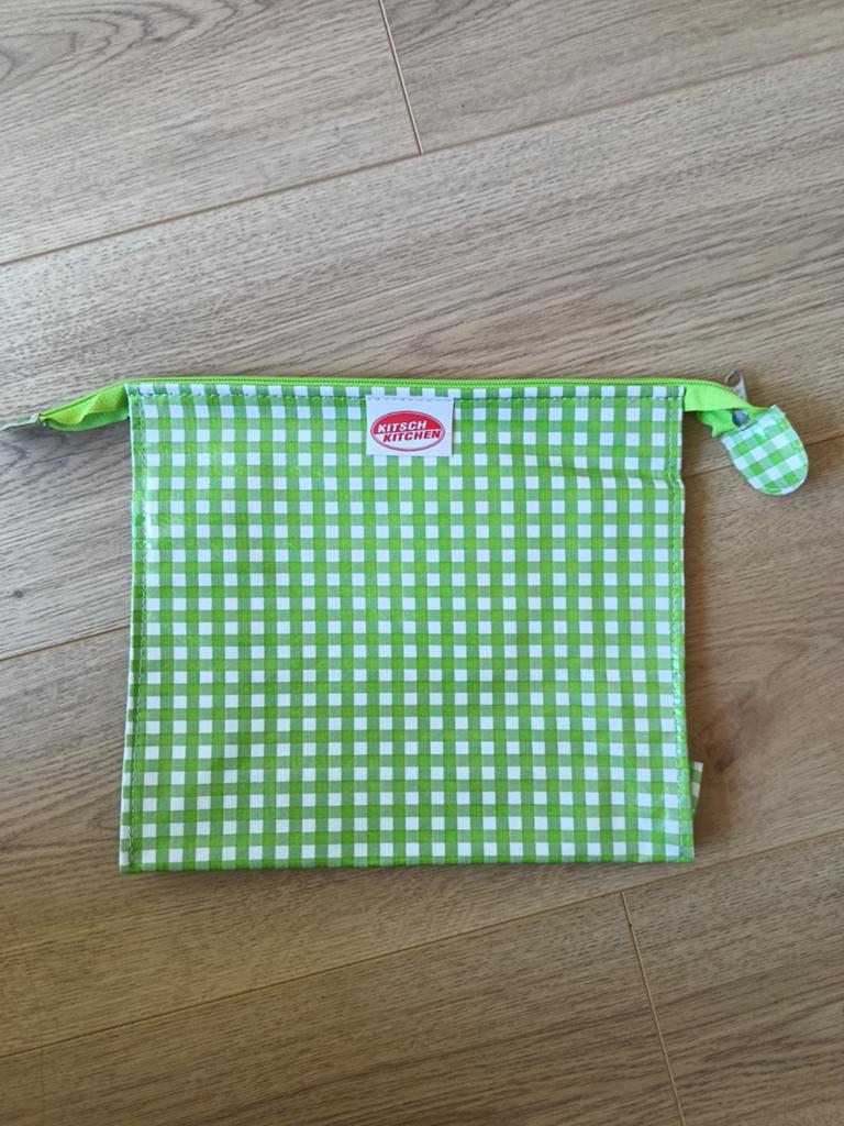Makeup tas Kitsch Kitchen Amsterdam. Nieuw, Ophalen of Verzenden, Nieuw, Blauw