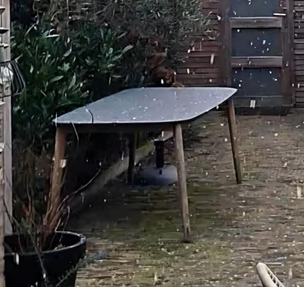 Tuintafel + 3 stoelen, Tuin en Terras, Partytenten, Gebruikt, Overige typen, Minder dan 5 meter, Ophalen