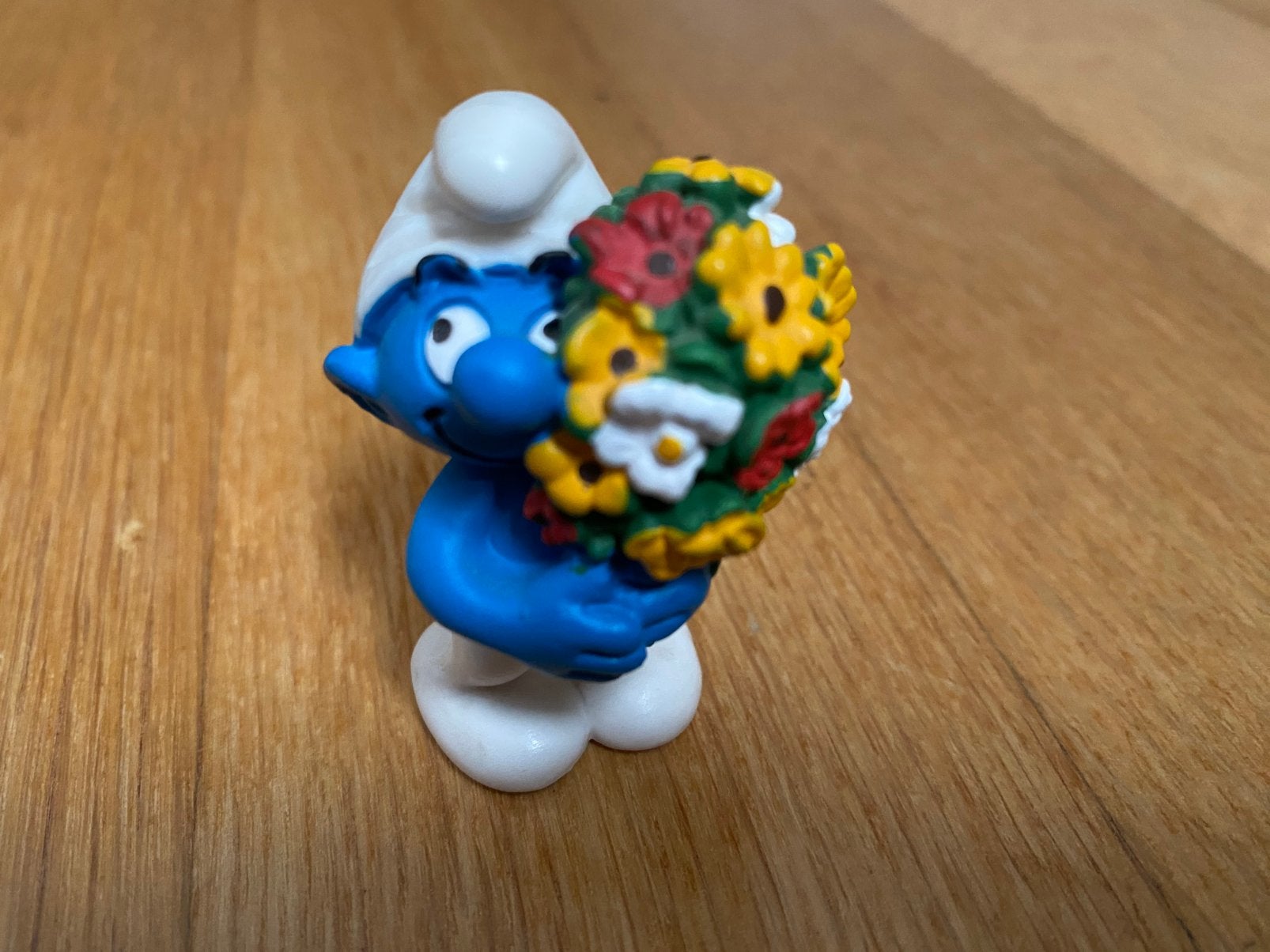 Smurf bloemenboeket Vintage Smurfen figuur. Schleich Peyo, Verzamelen, Smurfen, Ophalen of Verzenden, Nieuw, Overige Smurfen, Poppetje, Figuurtje of Knuffel