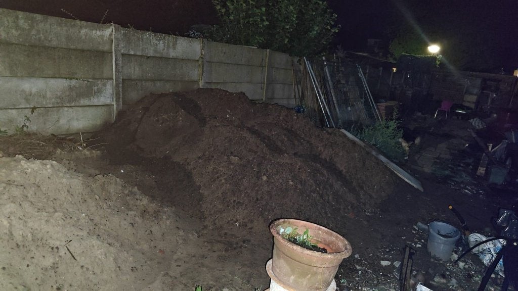 zwarte grond tuinaarde, Tuin en Terras, Ophalen of Verzenden, Tuinaarde