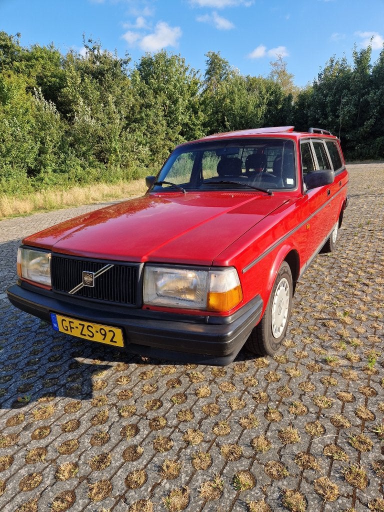Volvo 240