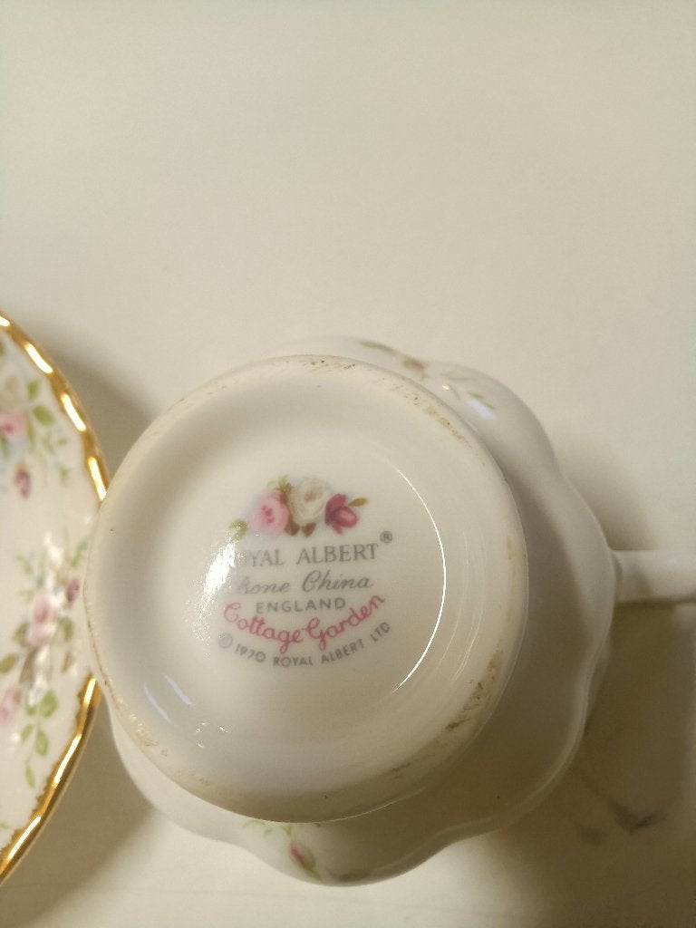 Vintage kop en schotel, Ophalen