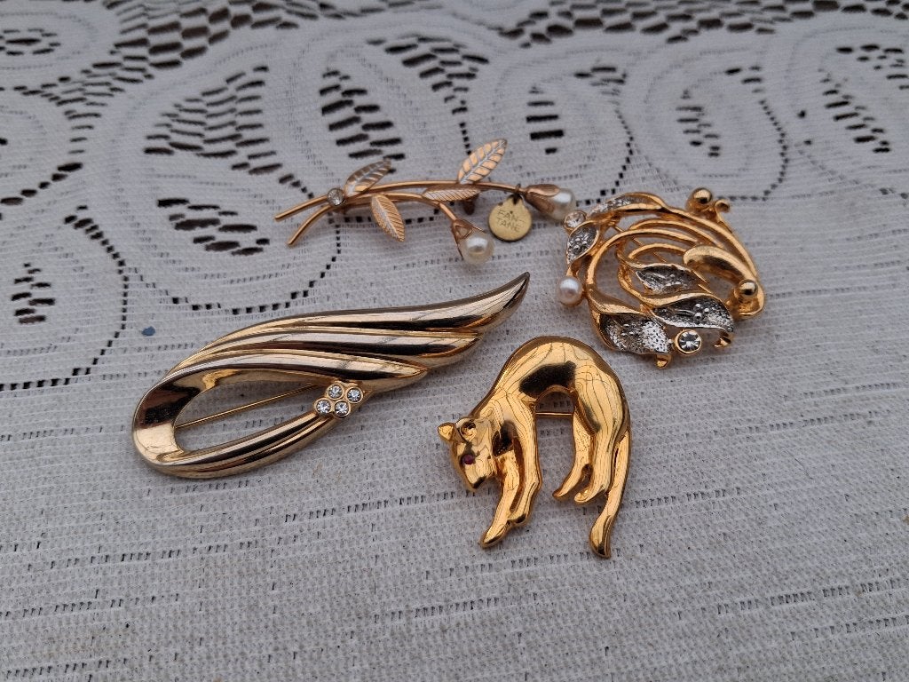 Vintage broches, Verzenden, Overige materialen, Broche, Met edelsteen