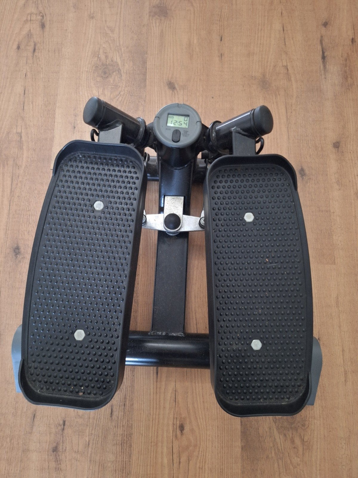 Compacte Mini Fitness Stepper met Digitaal Schermpje, Ophalen, Kunststof, Gebruikt, Stepapparaat