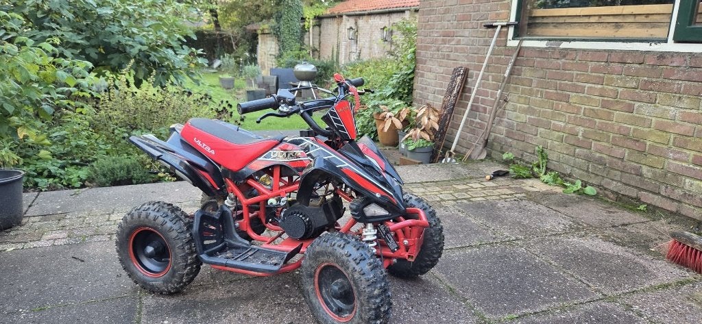 Rode Ultra 50cc mini-quad – start en loopt goed!, Ophalen, Zo goed als nieuw