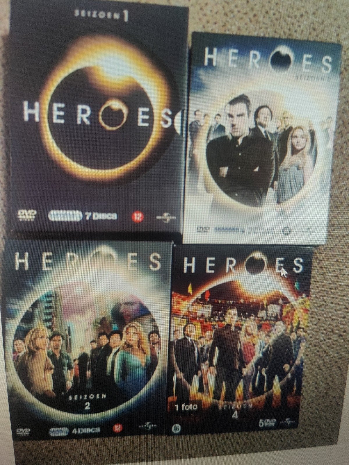 Heroes dvd Complete serie 4 dubbel DVD's, Ophalen of Verzenden, Zo goed als nieuw, Actie en Avontuur, Vanaf 12 jaar