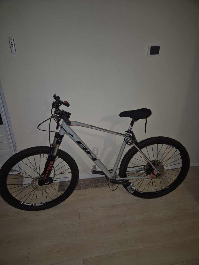 Fiets heren, Versnellingen, Zo goed als nieuw, Schijfrem, 53 tot 57 cm