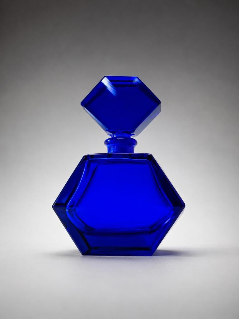 Kobaltblauwe Art Deco karaf in stijl van Bicchielli Argento, Antiek en Kunst, Antiek | Glas en Kristal, Ophalen of Verzenden