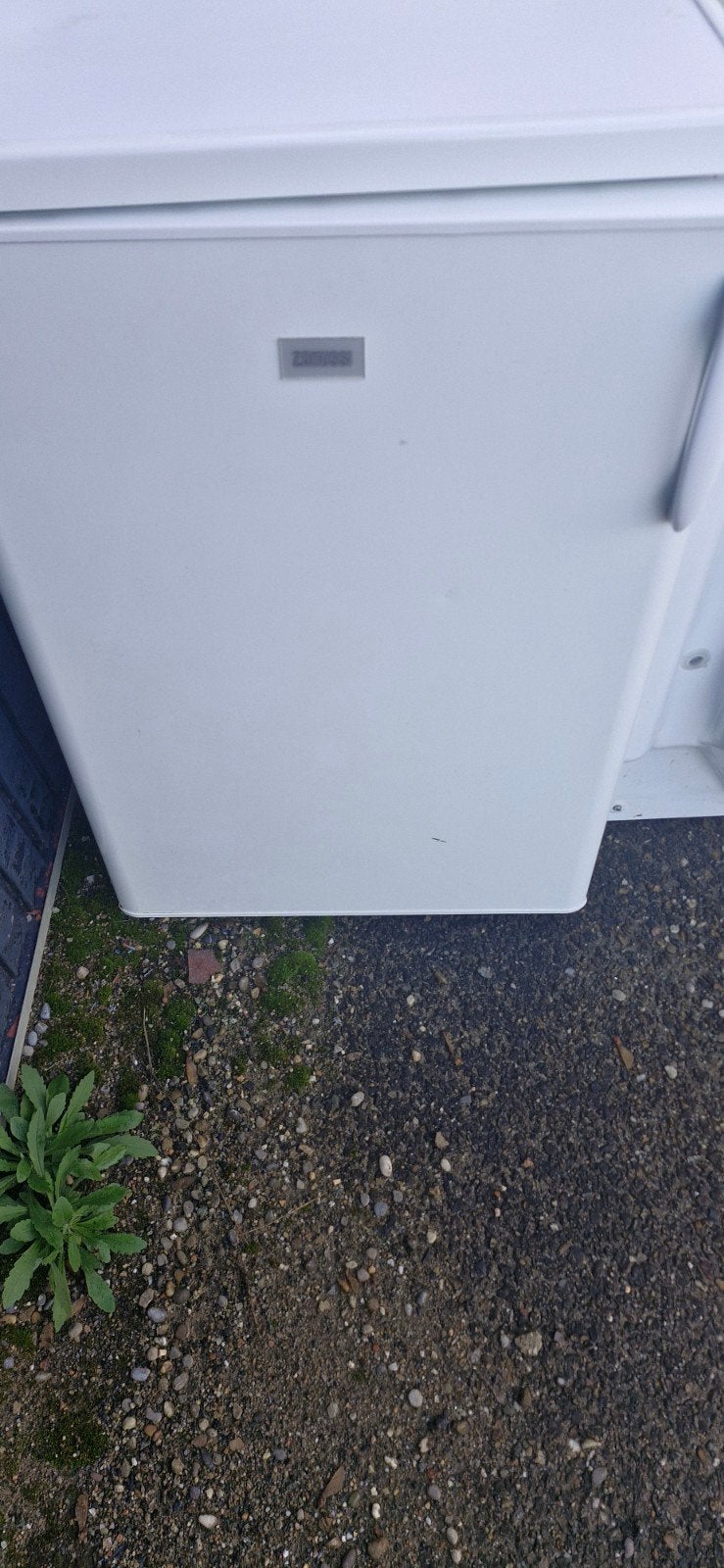 Zanussi Koelkast - Compact en Efficiënt, 75 tot 100 liter, 45 tot 60 cm, Ophalen, 85 tot 120 cm