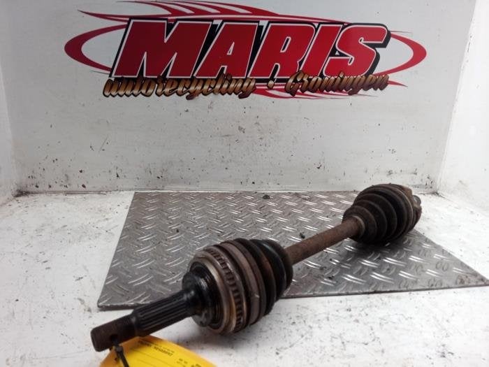 Aandrijfas links-voor van een Renault Megane, Gebruikt, -, Renault, -
