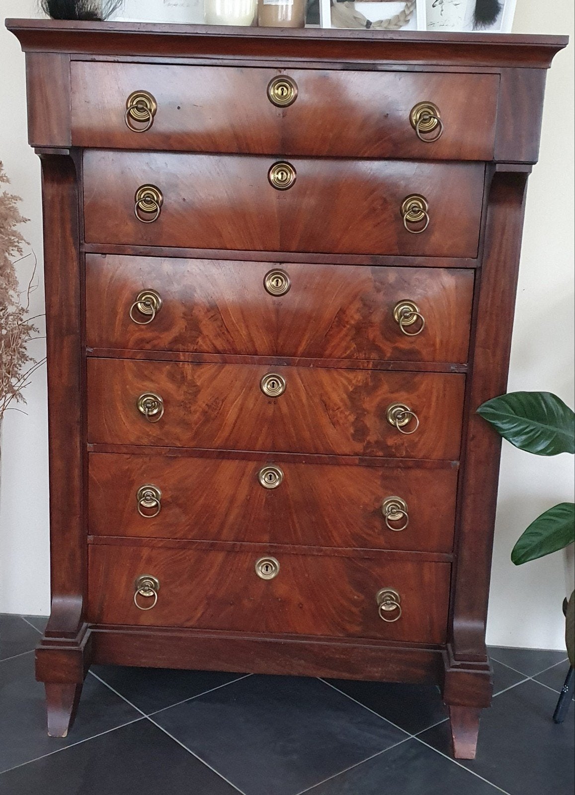 Antieke Hollandse Chiffonière / Hoge Ladekast, Ophalen